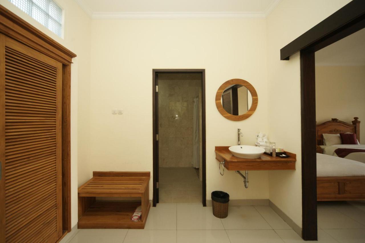 Swastika Bungalows Sanur  Ngoại thất bức ảnh